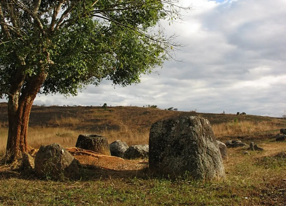 Archaeologists Just Found 37 Skeletons Inside a Single Stone Jar in Laos, and Nobody Knows Why